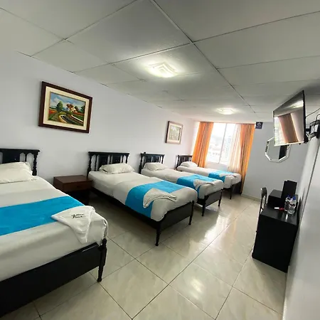 Val Hotel Santamaria Quito